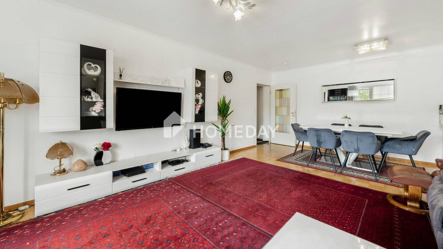 Großzügige Dachgeschosswohnung mit zwei Balkonen und Aufzug – Oberhausen – Vorschaubild 3