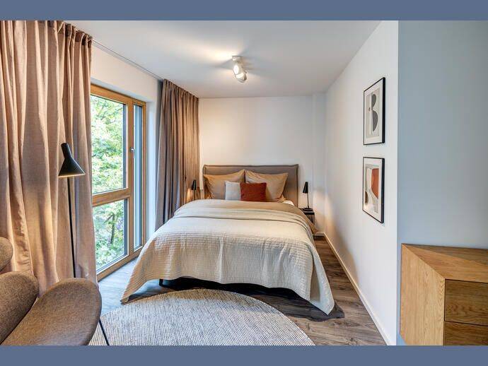 Möbliert: Zur Miete: Hochwertige 4-Zimmer Wohnung – München – Vorschaubild 3