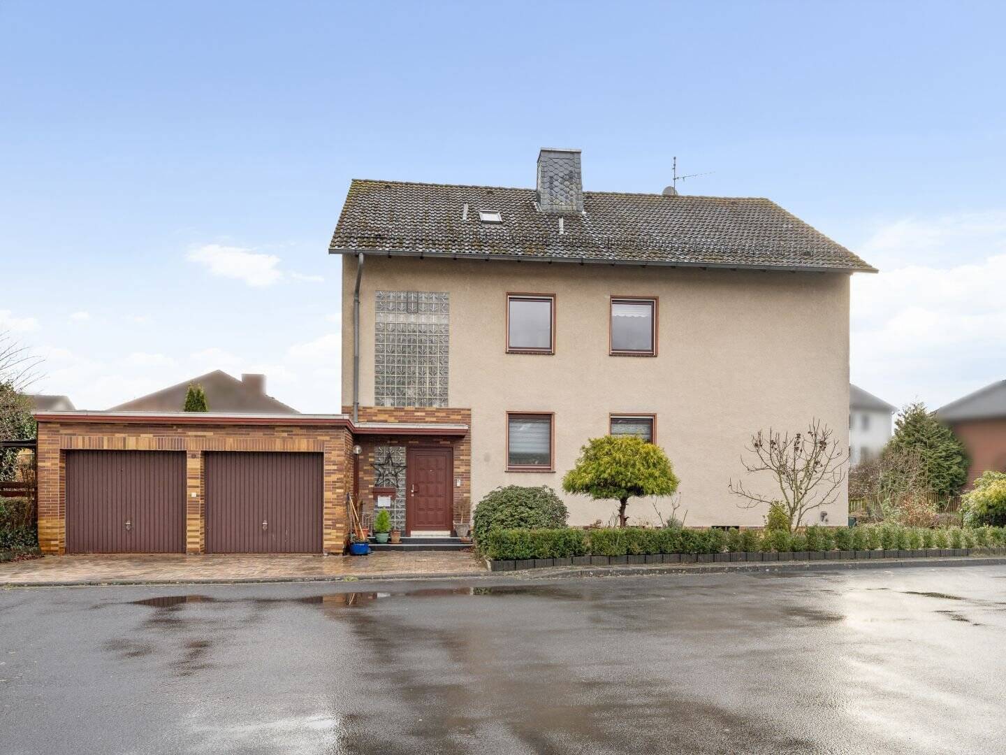 Zweifamilienhaus in Fuldabrück – Fuldabrück – Bild 1 von 9
