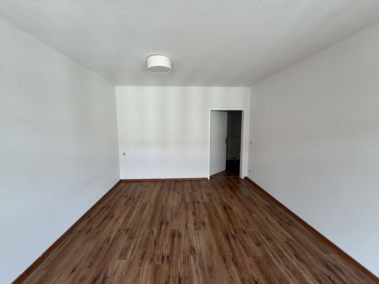2,5-Raum-Wohnung in Leipzig-Schönefeld I Tageslichtbad I große Küche – Leipzig – Vorschaubild 6