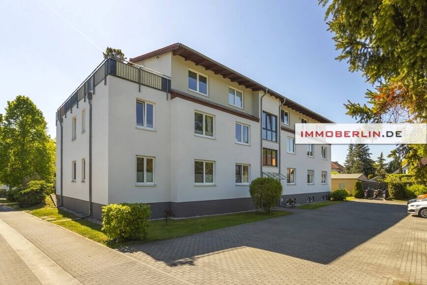 IMMOBERLIN.DE - Naturverbundene Wohnung mit großer Sonnenterrasse in See- & Waldnähe – Potsdam – Bild 1 von 7