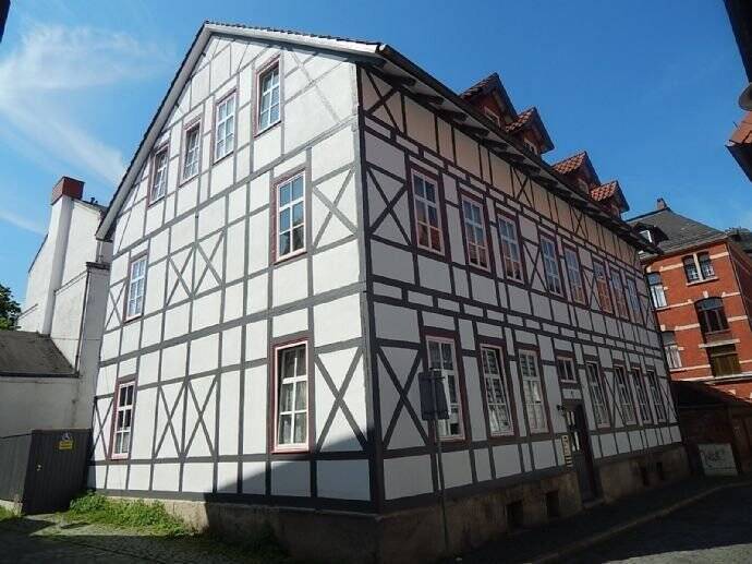 2 Zimmer Dachgeschoßwohnung ca.65 m² in 37154 Northeim Innenstadt!
