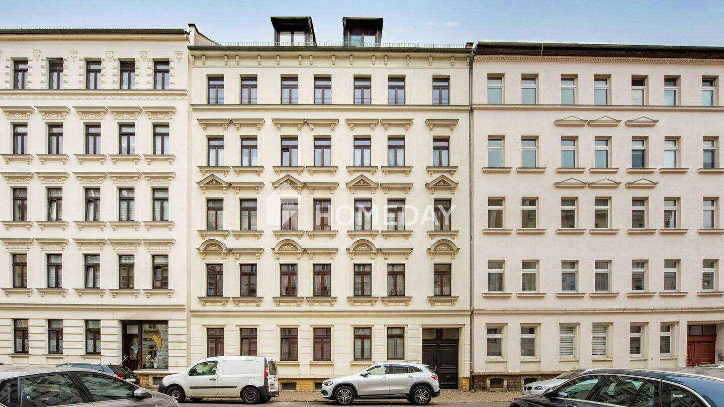 Charmante Wohnung mit Balkon in saniertem Mehrfamilienhaus - zentrale Lage in Möckern