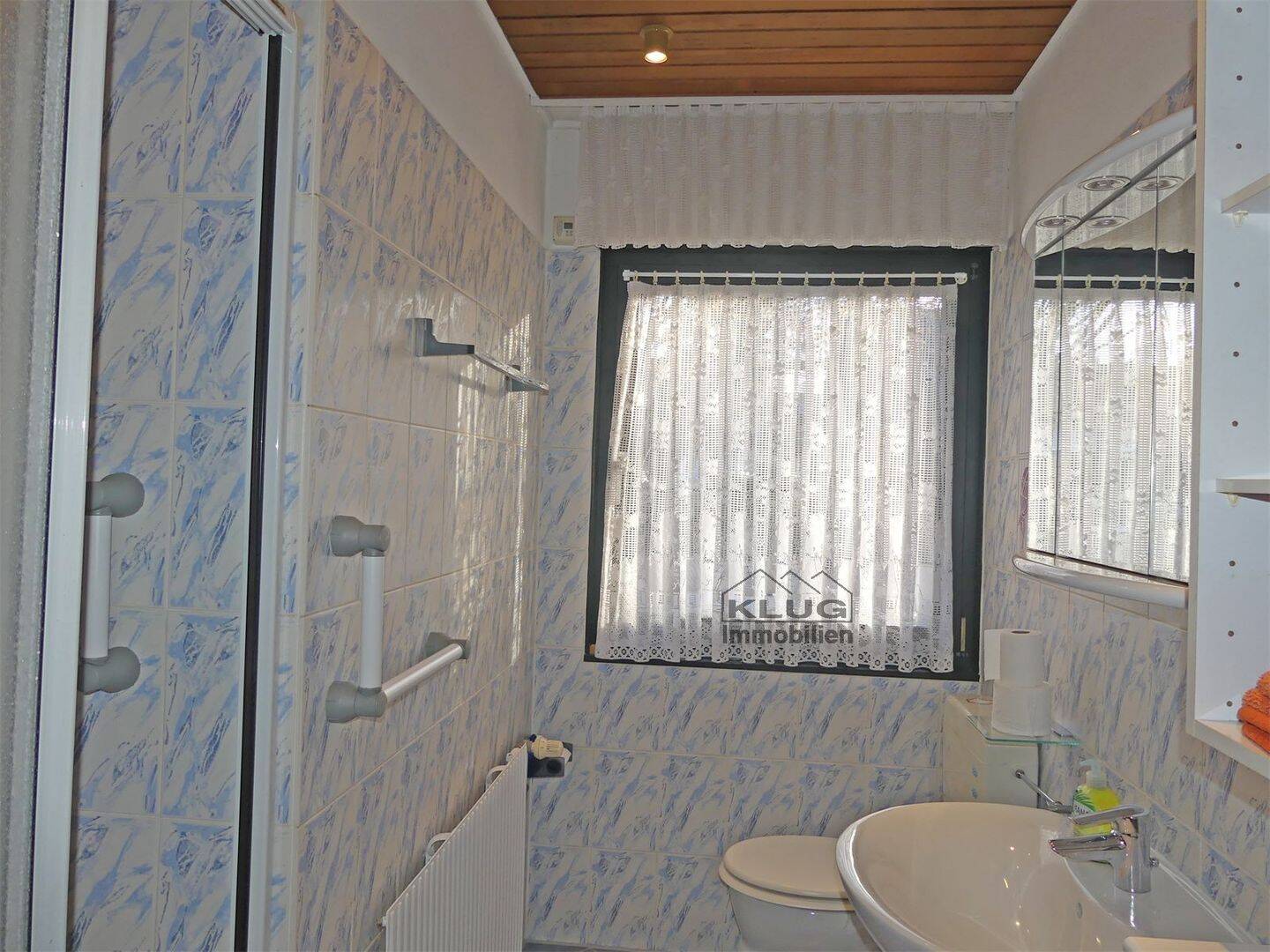 Hermsdorf! Ein besonderes Haus mit Innenpool, Kaminofen, gr. Terrasse u. zeitgemäßer Aufteilung! – Berlin – Vorschaubild 9