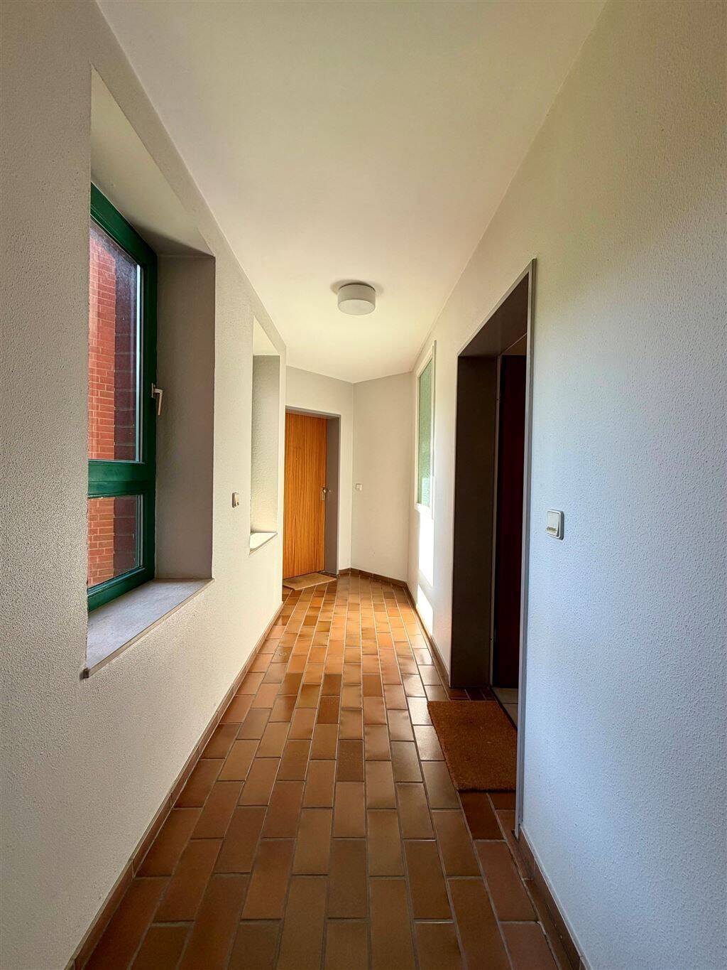 Großzügige 2-Zimmer-Wohnung mit 2 TG-Stellplätzen, Balkon, Aufzug, uvm. // Muhliusstraße, Kiel – Kiel – Vorschaubild 7