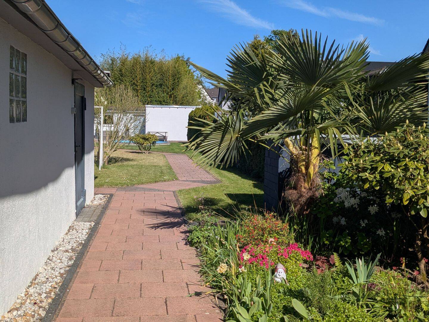 Generationenhaus, Zweifamilienhaus, Wohnen & Arbeiten mit Wohlfühlgarten in Wahnheide! – Köln – Vorschaubild 7
