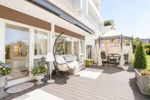 !Sie werden begeistert sein! Attraktive Wohnung mit aparter Süd/Westterrasse in guter Lage/ Moosach!