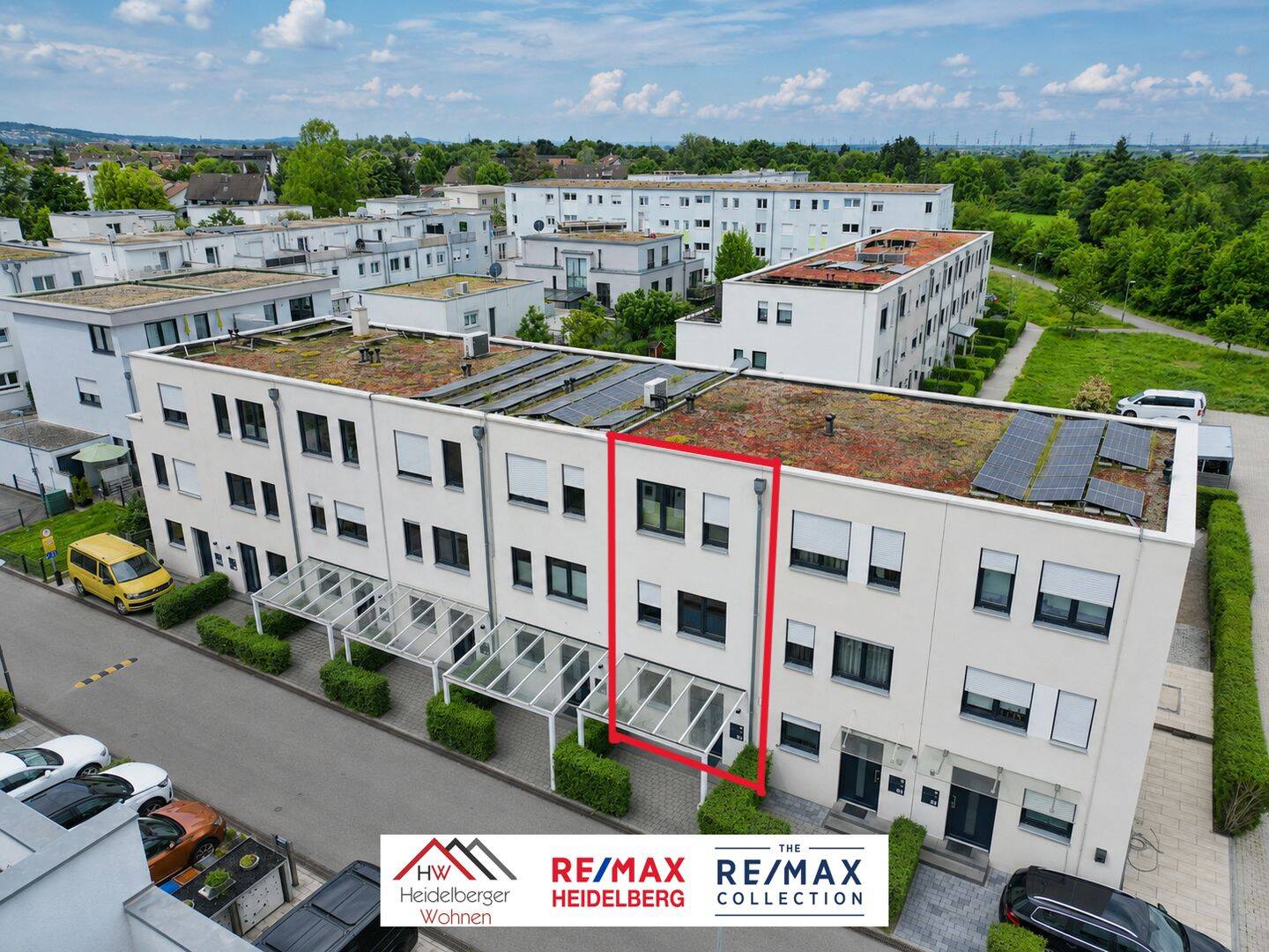 Modernes Wohnen, schönes RMH mit Dachterrasse in super Lage von Kirchheim mit Garten und Stellplatz