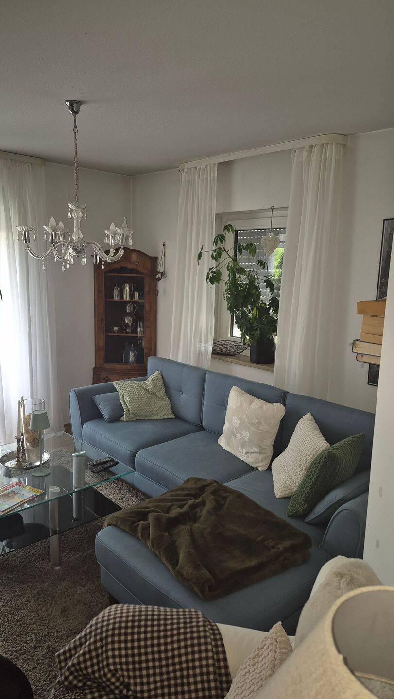 Gepflegte 3-Zimmer-Wohnung mit Balkon, Stellplatz & neuen Fenstern in Kitzingen – Kitzingen – Vorschaubild 5