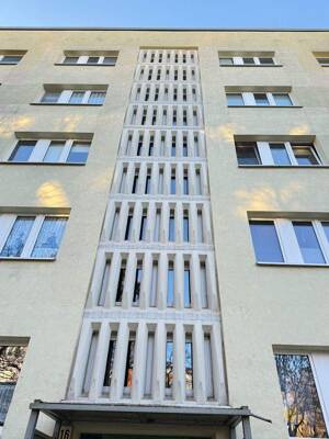 2-Raum-Wohnung mit Balkon ins Grüne – 6128 Halle (Saale) – Vorschaubild 2