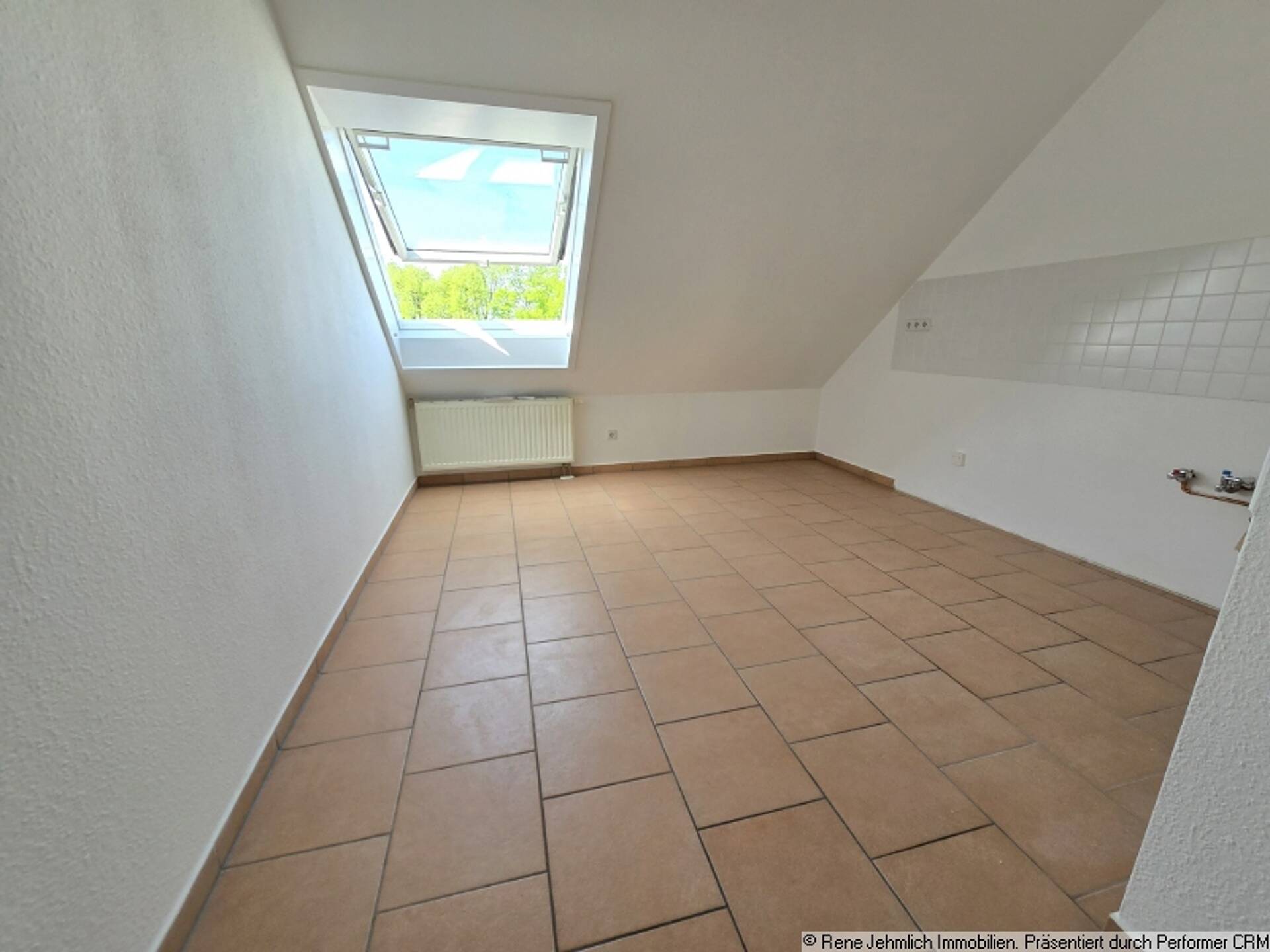 Dachgeschosswohnung in 09112 Chemnitz mit 85 m² kaufen