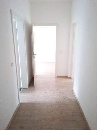 !! 4-Zimmer-Maisonettewohnung mit 2 Bädern und 2 Balkonen !! – Chemnitz – Vorschaubild 4