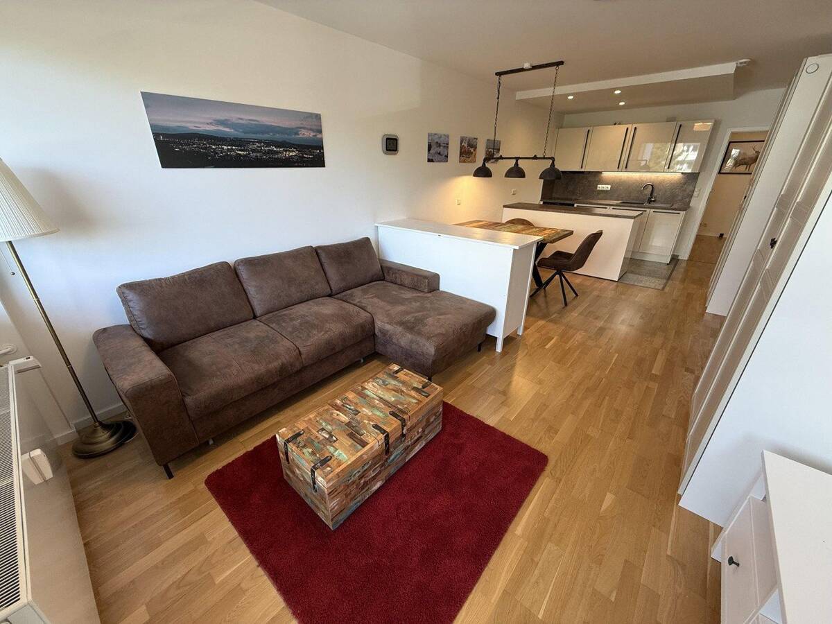 Exklusives Apartment in begehrter Wohnlage - Provisionsfrei direkt vom Eigentümer – 65934 Frankfurt am Main – Bild 1 von 9