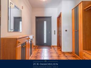 Voll unterkellerte Premium Villa mit Freiraum auf ca. 330m² plus Doppelgarage in Lichtenrade! – 12307 Berlin – Vorschaubild 6