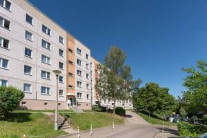 3-Raum Wohnung in Winzerla mit Top-Blick! frei zum 01.12.2026