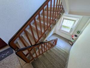 ++ helle 3-Raum Wohnung mit Loggia und Einbauküche in Zwickau-Mosel - nahe dem VW Werk ++ – 8058 Zwickau – Vorschaubild 3