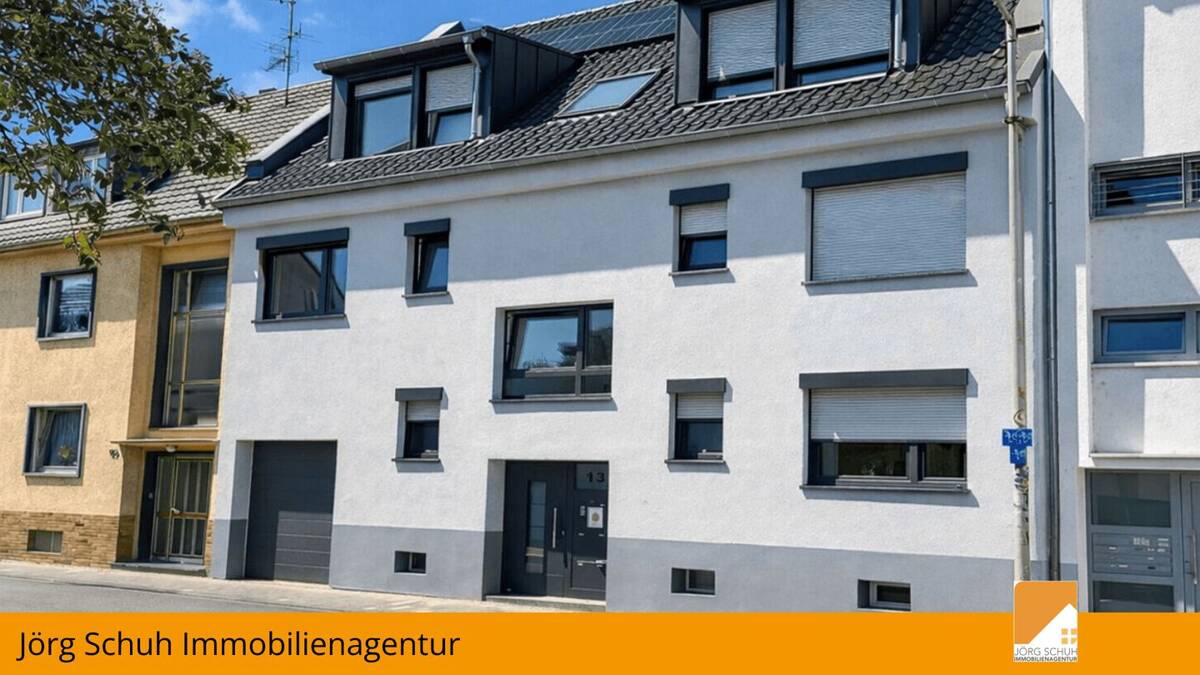 Modernisiertes Mehrfamilienhaus in Beuel-Schwarzrheindorf – 53225 Bonn – Bild 1 von 9