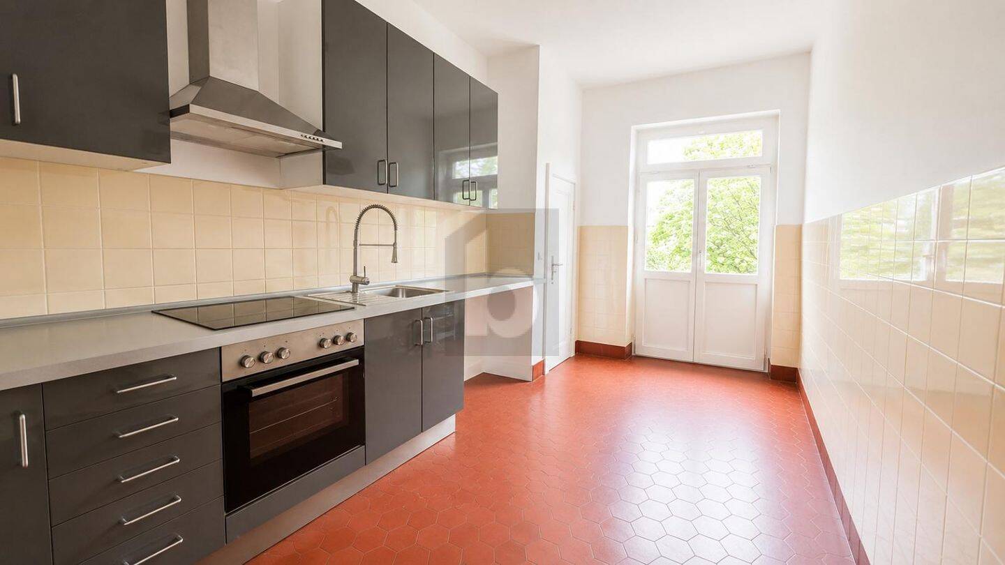 BESONDERES WOHNGEFÜHL MIT VIEL LICHT UND CHARME – Hamburg – Vorschaubild 3
