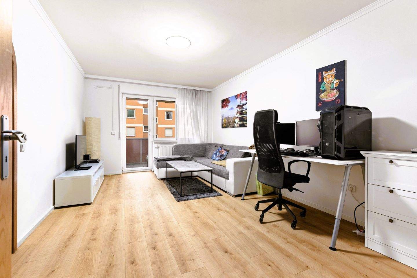 Moderne 3-Zimmer-Wohnung mit Balkon in Haunstetten, Augsburg – Augsburg – Bild 1 von 9