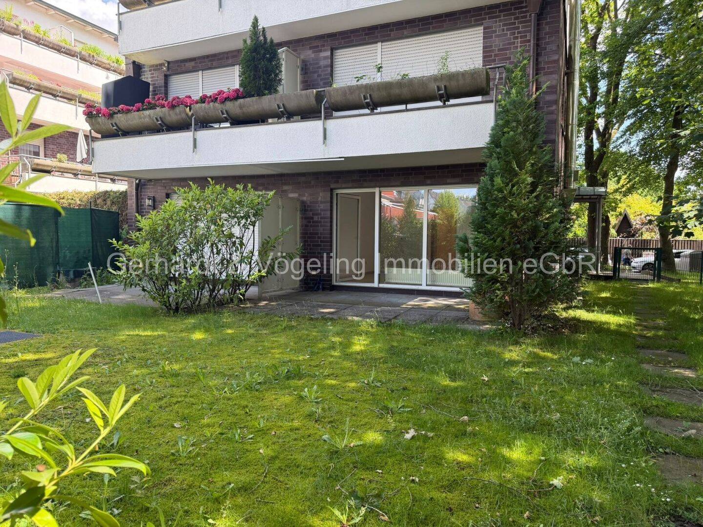 Schönes Appartement im EG mit eigenem Garten, Terrasse und Stellplatz!
