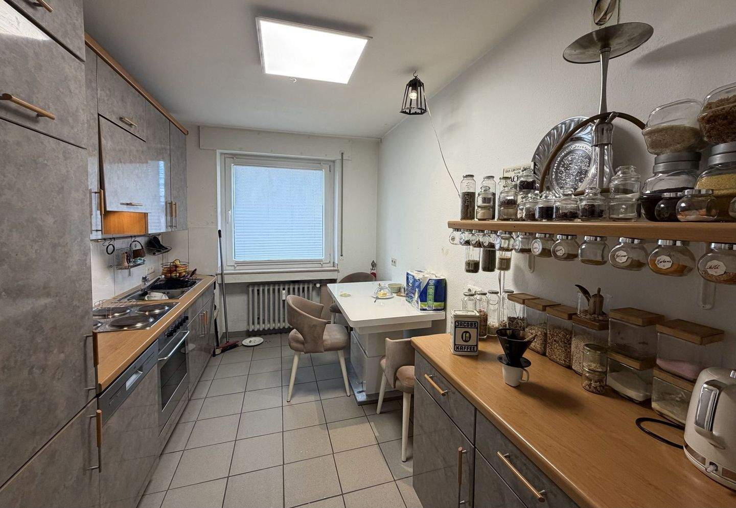 Großzügige 4-Zimmer-Wohnung mit Balkon und Garage – Aachen – Vorschaubild 4