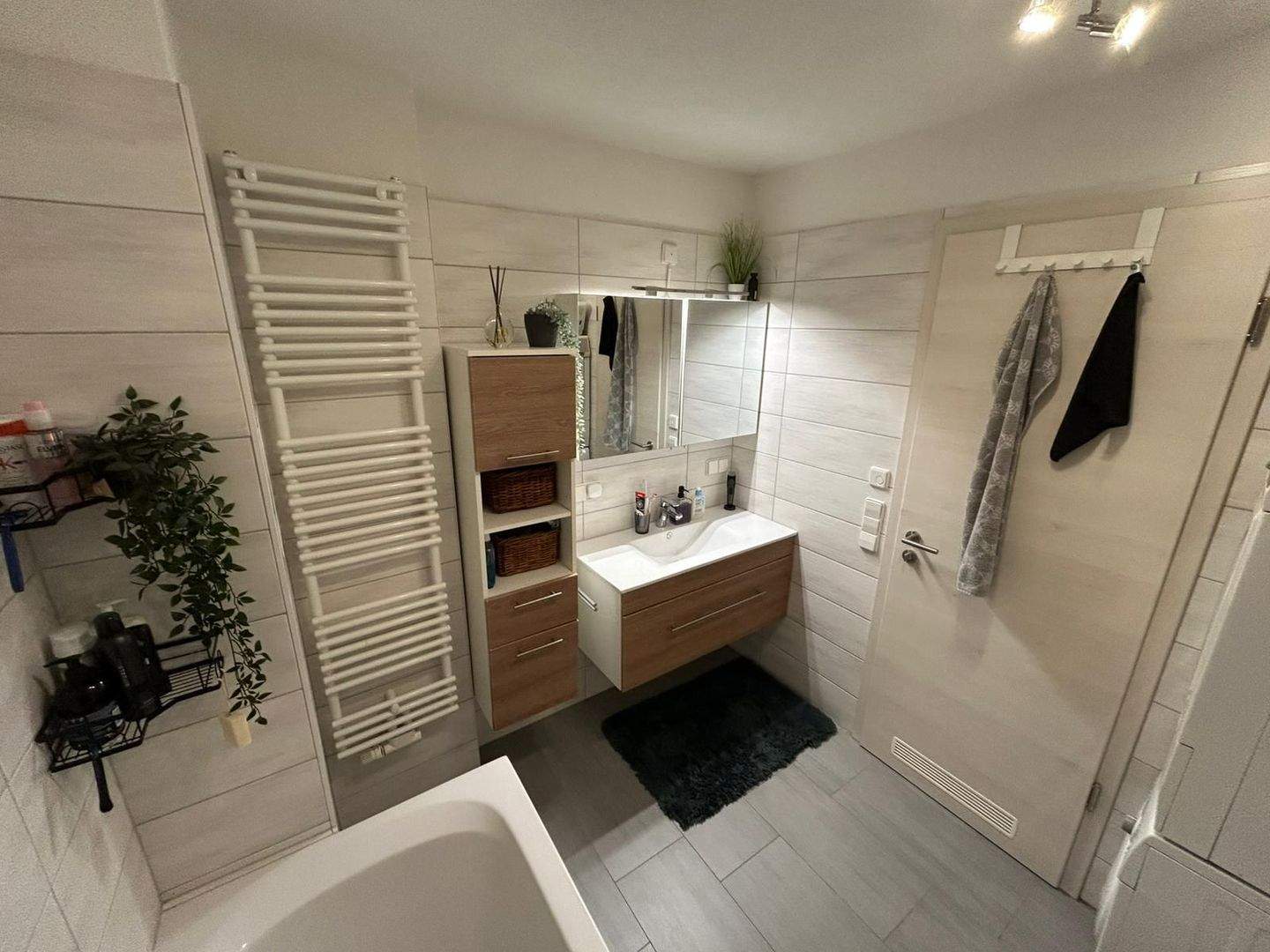 Familienfreundliche 3,5-Zimmer-Wohnung mit Balkon – Chemnitz – Vorschaubild 7