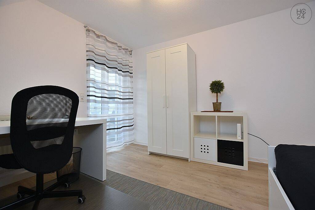 Schön möblierte Wohnung mit Balkon in Stuttgart Mühlhausen – Stuttgart – Vorschaubild 9