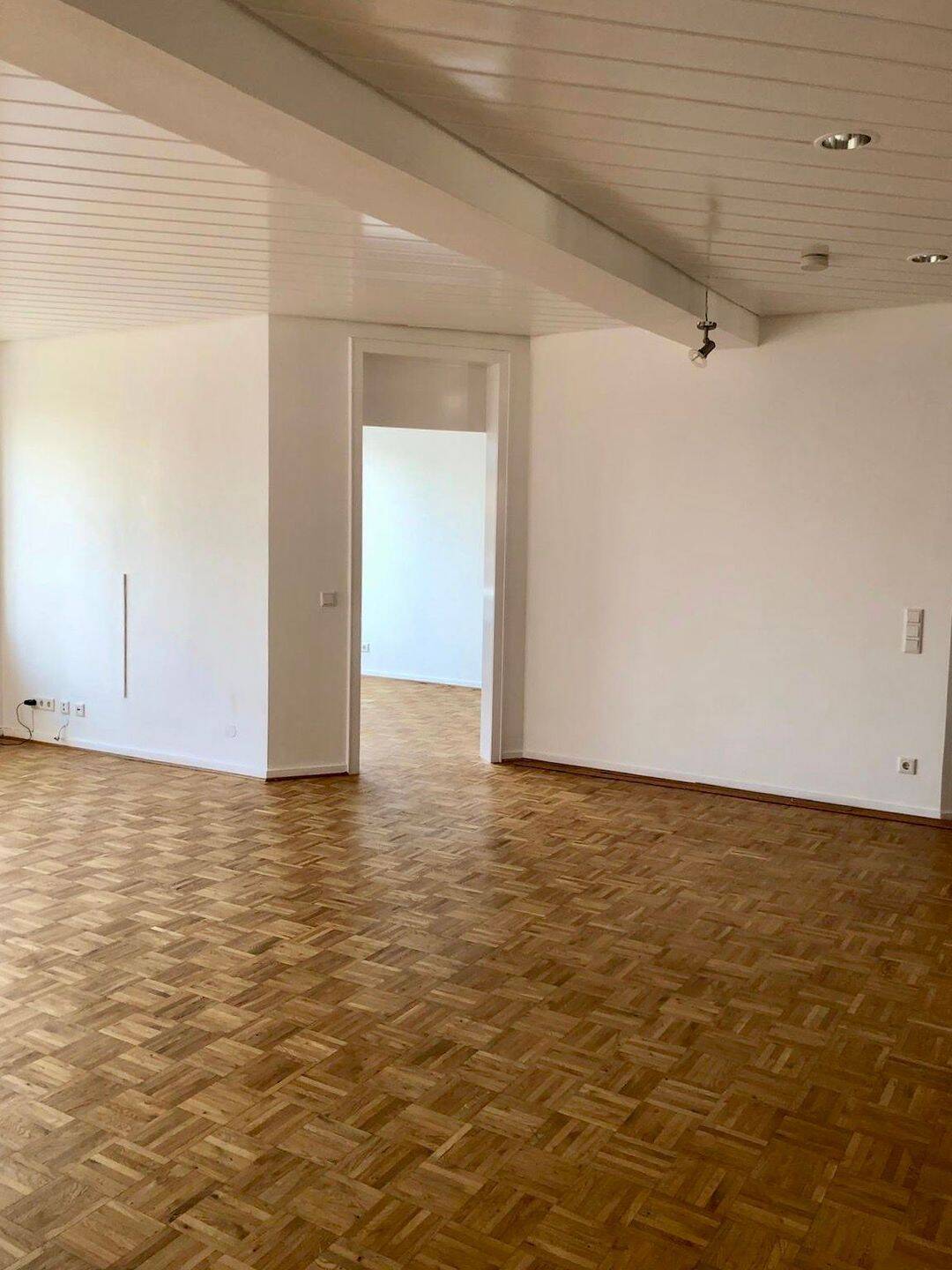 Zentrale 3Z Penthouse Wohnung, Balkon, Sauna, Fahrstuhl – Osnabrück – Vorschaubild 8