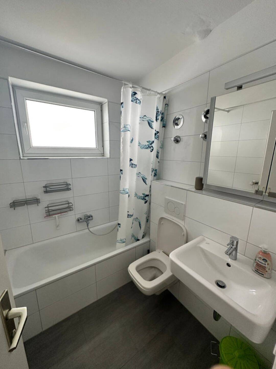 Modernes und Möbliertes Apartment in München – München – Vorschaubild 5