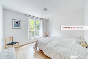IMMOBERLIN.DE - Sympathische Wohnung mit Balkon & Concierge in zentraler Ruhelage – 10178 Berlin – Vorschaubild 3