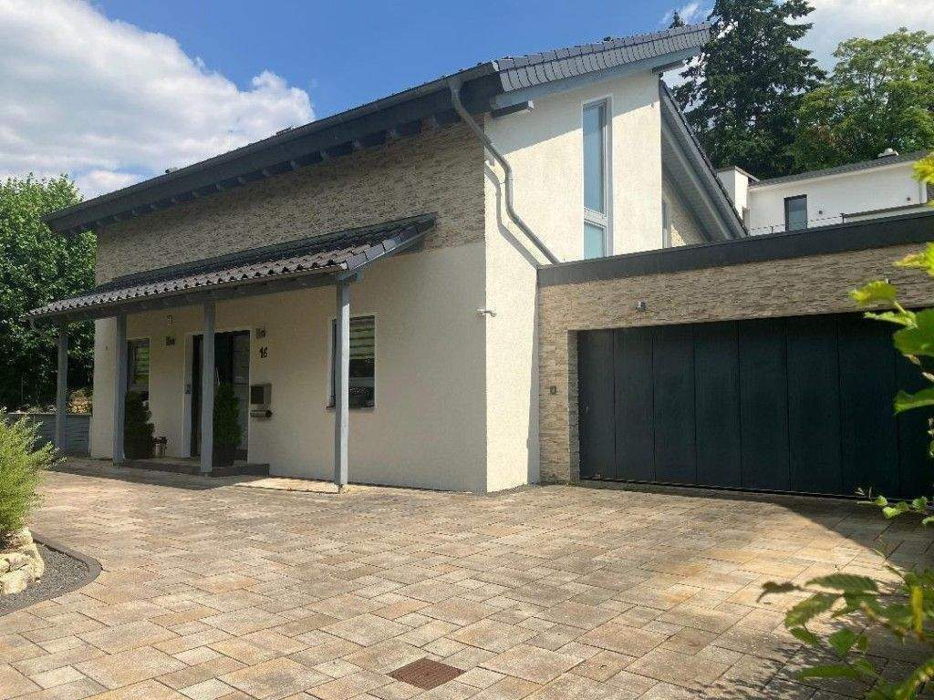 Nobles, erholsames Wohnen in begehrter Lage von St. Wendel!!! – Sankt Wendel – Vorschaubild 4