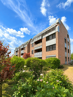 Helle 2-Zimmer-Wohnung mit Terrase in ruhiger Lage