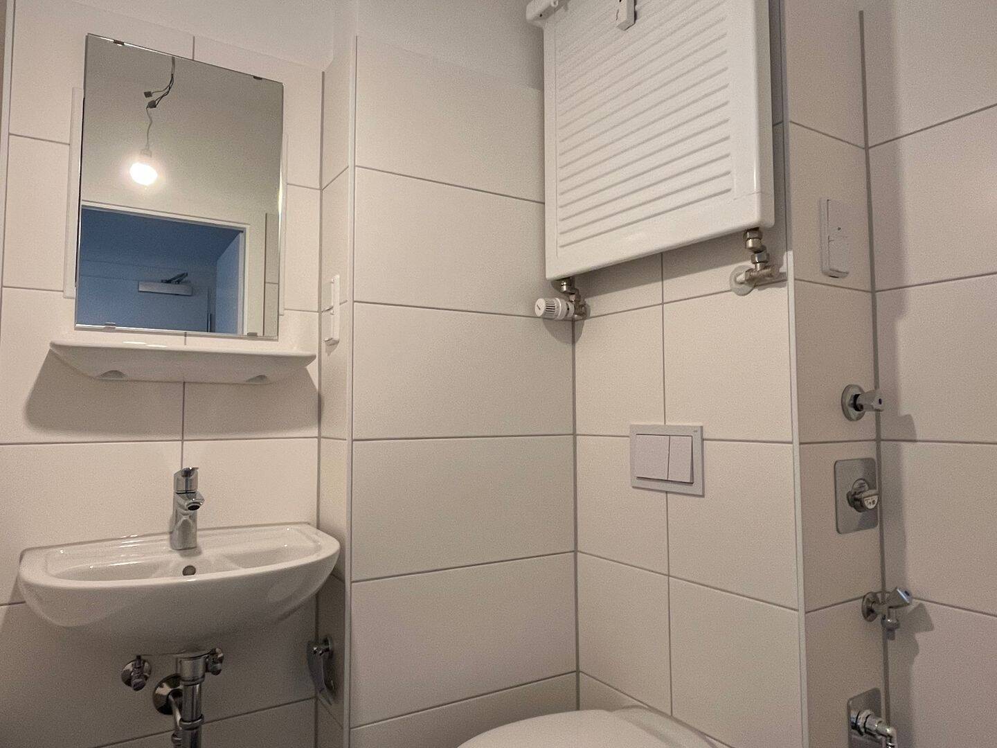 Helle 2-Raum-Wohnung mit Balkon – Chemnitz – Vorschaubild 4
