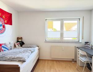 Attraktive 4,5-Zimmer-Wohnung mit Balkon, Aufzug und Tiefgaragenstellplatz – 88326 Aulendorf – Vorschaubild 2