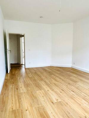 große 4-Raum-Wohnung mit Balkon in Leipzig - Gohlis ***TOP*** saniert – 4155 Leipzig – Vorschaubild 8