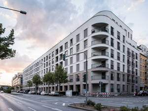 Große 3-Zimmer-Wohnung mit 2 Balkonen – 60594 Frankfurt am Main – Vorschaubild 9