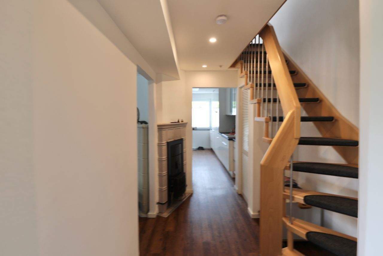 CA. 255 m² GRUNDFLÄCHE - MODERNE GÄSTE-WOHNUNG & GROSSES GRUNDSTÜCK - ZUM WOHNEN & ARBEITEN – Berlin – Vorschaubild 3