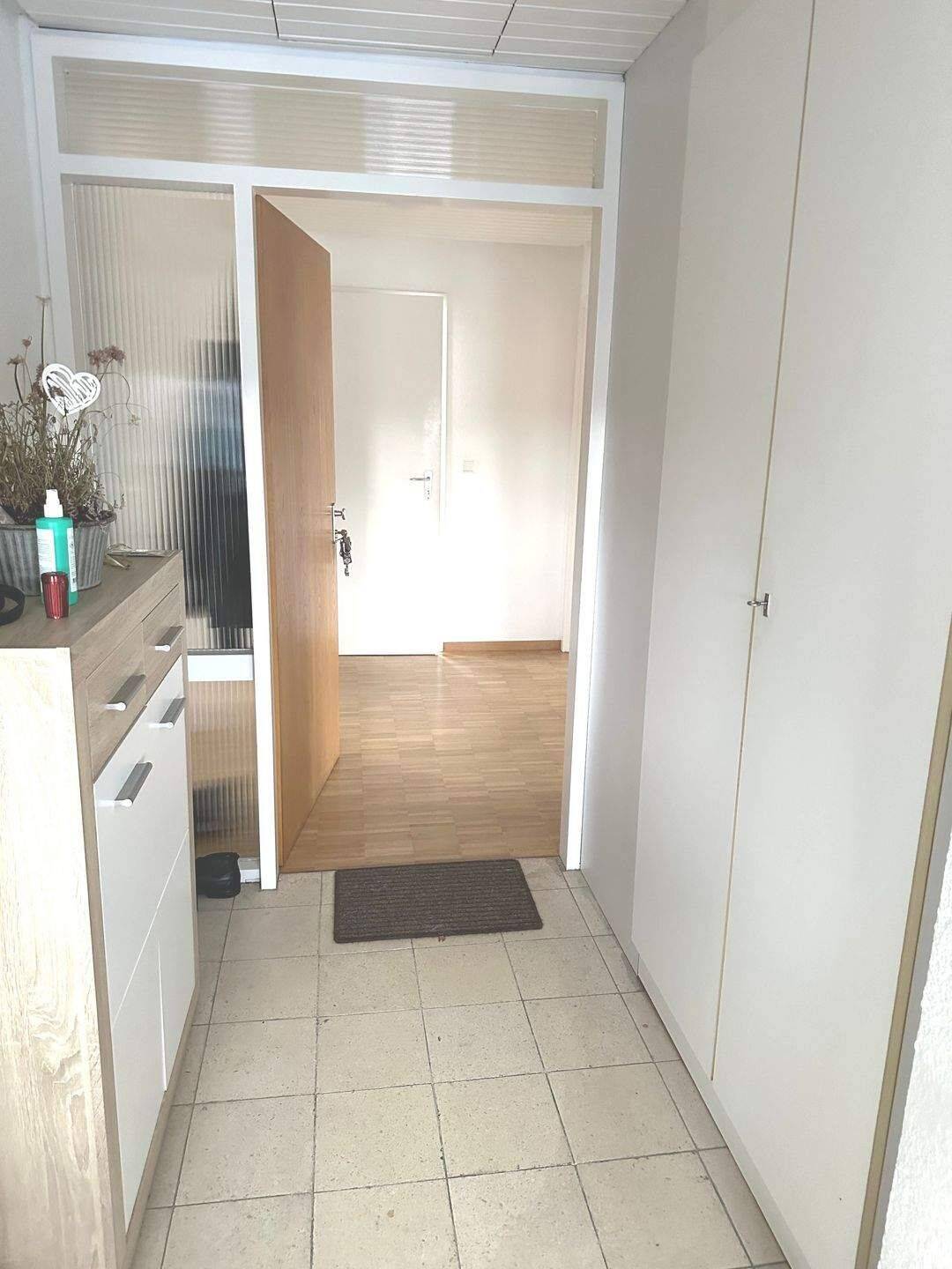 ***KA-Rüppurr -Helle DG-Wohnung in TOP Lage, 3-ZKB, 73 qm, bezugsfrei, Albnähe, ohne Balkon*** – Karlsruhe – Vorschaubild 2