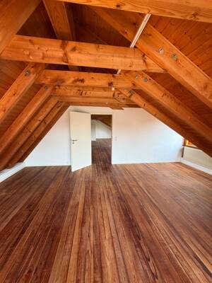 Exklusive 3-Zimmer-Maisonette / Dachgeschoss Loft Wohnung mit kleinem Garten, Doppelgarage & eigener Einfahrt in Köln-Höhenhaus – 51061 Köln – Vorschaubild 6