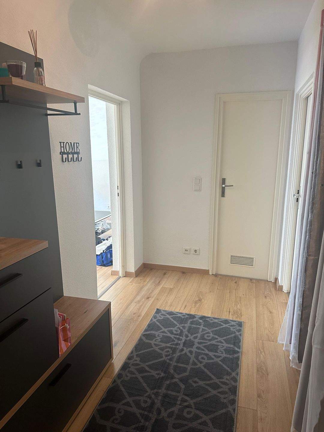 2 Zimmer mit Balkon direkt am Dutzendteich +++ mit Badewanne & WG-geeignet +++ – Nürnberg – Vorschaubild 8