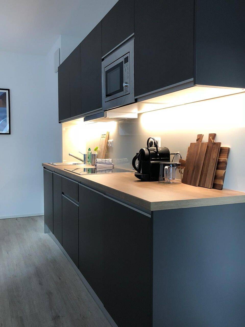 Vollausgestattetes, möbliertes 2 Zimmer Apartment mit Terrasse in Bonn Beuel – Bonn – Vorschaubild 4