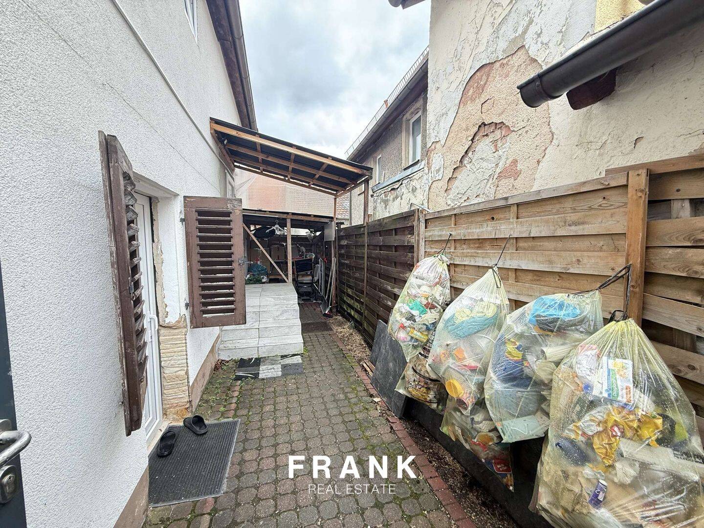 Kleines Zweifamilienhaus mit vermieteter Erdgeschosswohnung in Lauf a. d. Pegnitz – Lauf an der Pegnitz – Vorschaubild 5