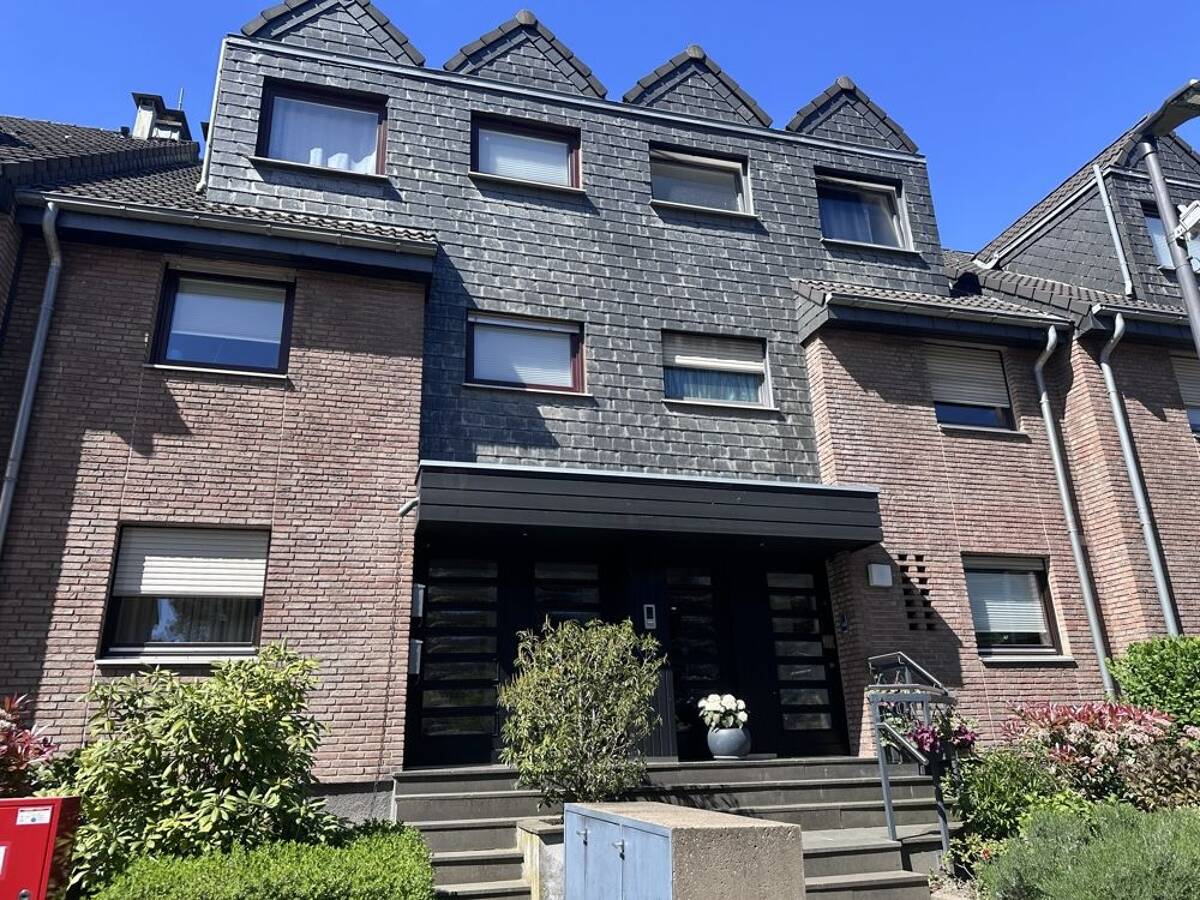 Außergewöhnliche Maisonette-Wohnung in begehrter Wohnlage von Gelsenkirchen-Buer – 45894 Gelsenkirchen – Bild 1 von 9