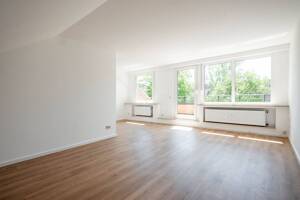KEINE KÄUFERPROVISION Energetisch sanierte ETW mit Balkon & Stellplatz in Top Lage in Bielefeld Ost – 33604 Bielefeld – Vorschaubild 2