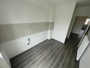 Renovierte Wohnung im 3. OG mit kleinem Balkon – 46117 Oberhausen – Vorschaubild 8