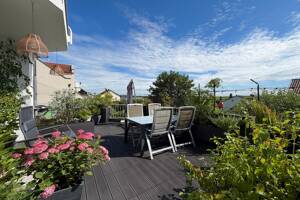 Moderne 3 Zi. Erdgeschosswohnung mit Balkonterrasse, Panoramablick & PKW Stellplatz in ruhiger Lage – 86643 Rennertshofen – Vorschaubild 2