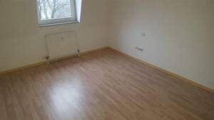 Großzügige 2. RW. im 3.OG. mit Laminatb., Balkon, EBK u.v.m. im DD.-Hechtviertel zu vermieten! – 1097 Dresden – Vorschaubild 8