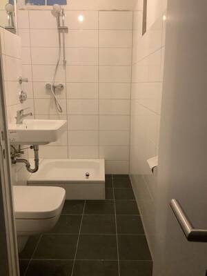 Frisch saniertes 1-Zimmer-Appartment zur sofortigen Anmietung! – 22049 Hamburg – Vorschaubild 4