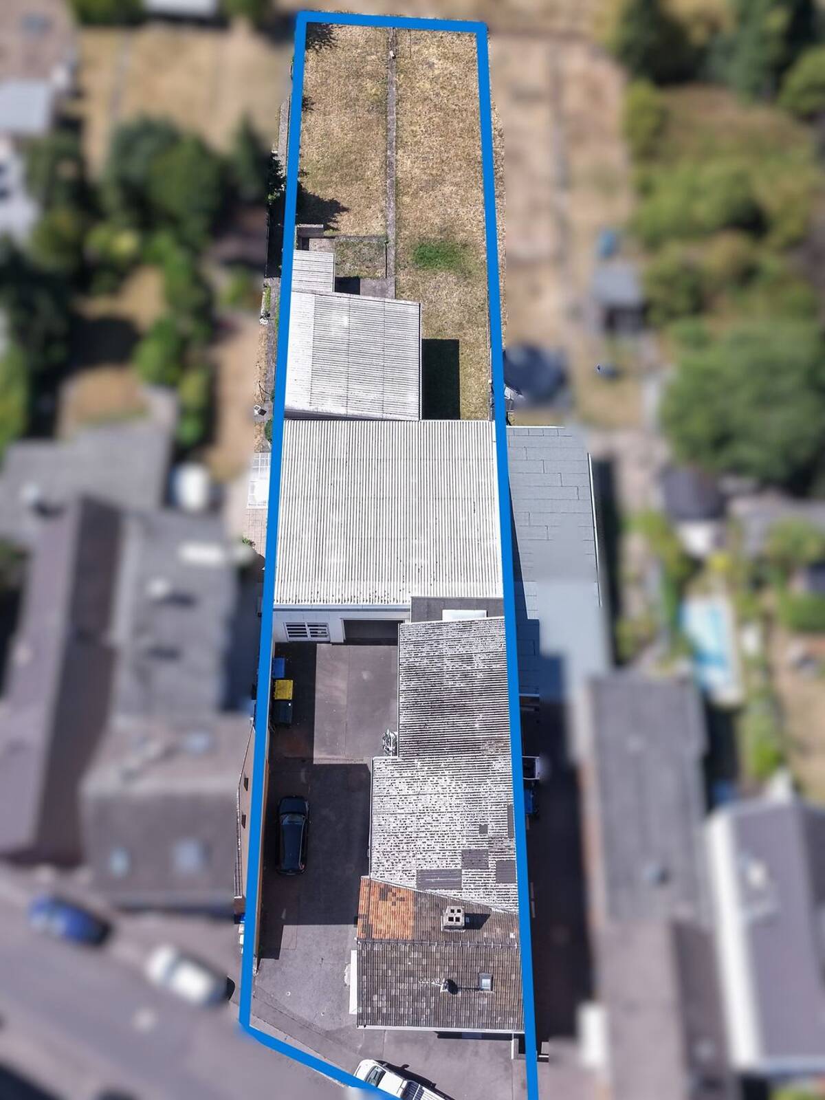 Wohn- & Gewerbeensemble auf 1.025 m² Grundstück in gefragter Lage von Köln-Rondorf – 50997 Köln – Bild 1 von 9