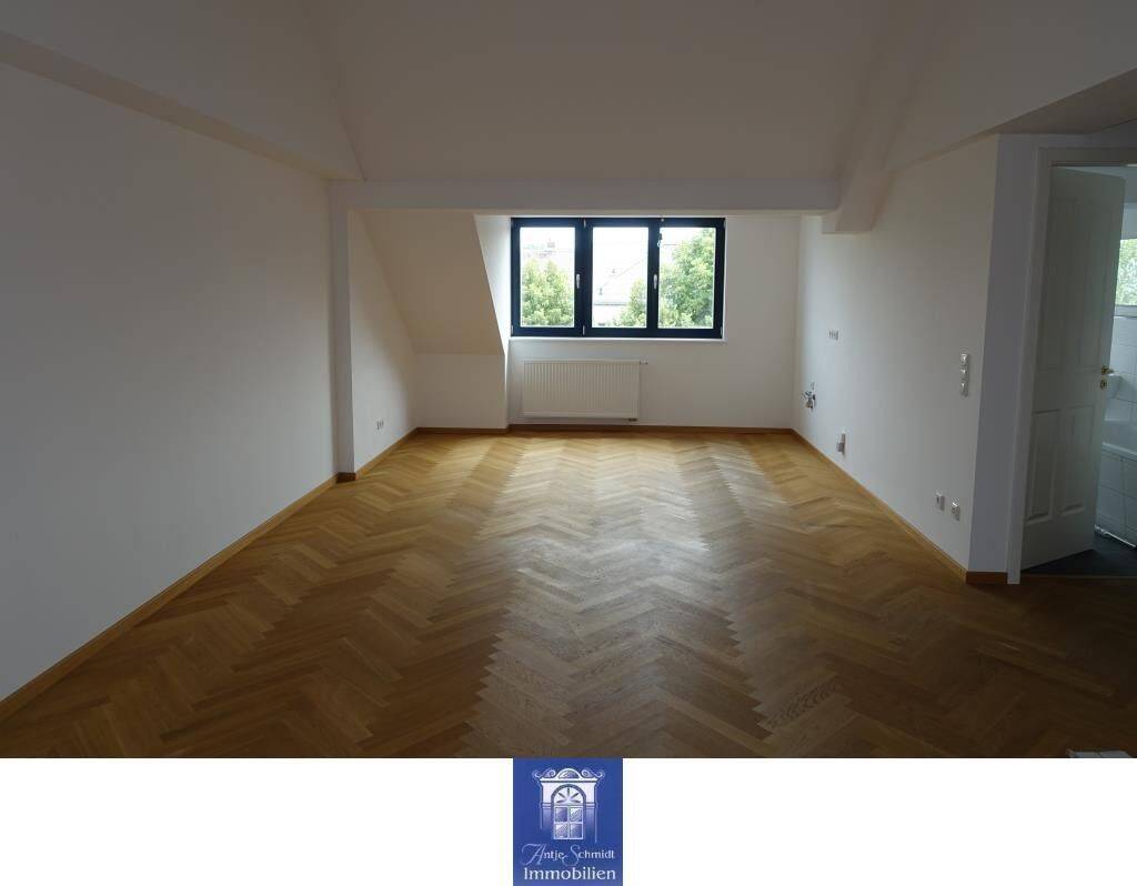 Individuelle Dachgeschosswohnung in Dresden-Plauen! – Dresden – Vorschaubild 3